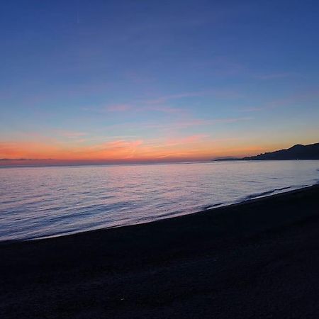 Atico Fresco Y Luminoso Con Aparcamiento Privado Διαμέρισμα Nerja Εξωτερικό φωτογραφία