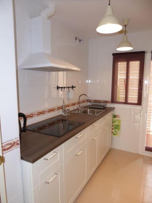 Atico Fresco Y Luminoso Con Aparcamiento Privado Διαμέρισμα Nerja Εξωτερικό φωτογραφία
