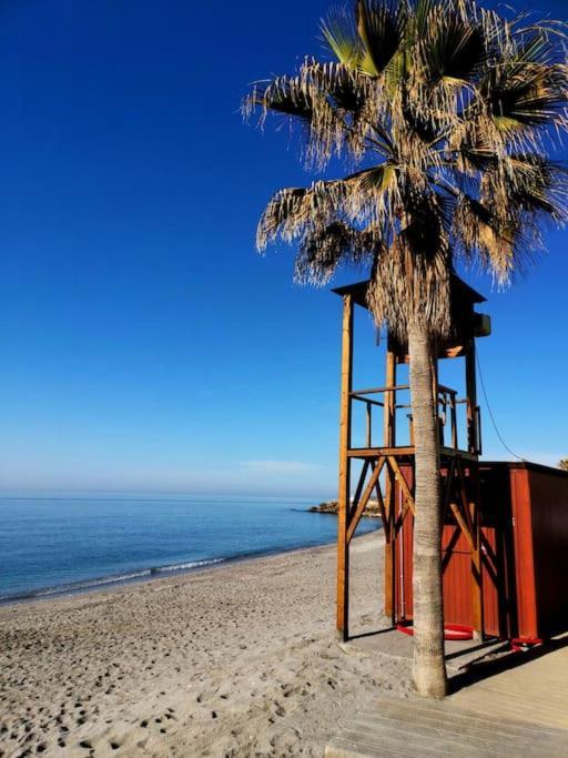 Atico Fresco Y Luminoso Con Aparcamiento Privado Διαμέρισμα Nerja Εξωτερικό φωτογραφία